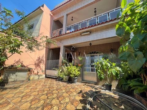 Casa à venda em Duque de Caxias, Parque Muísa, com 3 quartos, com 166 m²