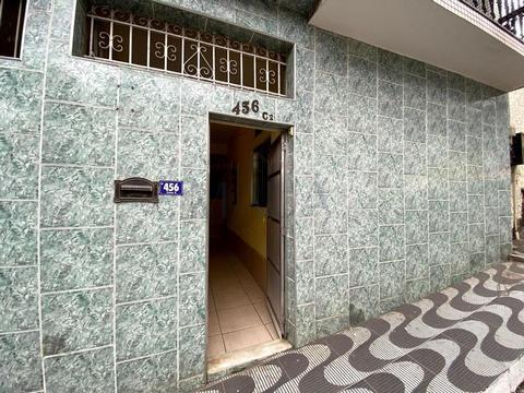 Locação | Casa com 23,00 m², 1 dormitório(s). Vila São Luís , Duque de Caxias