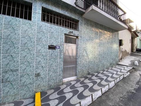 Casa para alugar em Duque de Caxias, Vila São Luís, com 1 quarto, com 23 m²